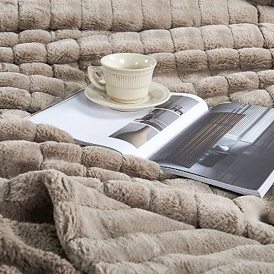 Home Soft Things Super Mink Faux Fur Blanket