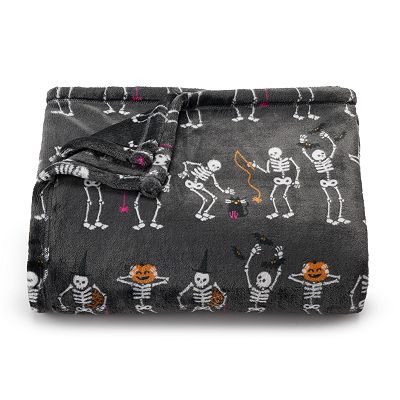 The Big One Halloween Oversized Supersoft Plush Throw Blanket