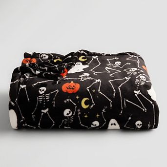 The Big One® Halloween Oversized Supersoft Plush Throw Blanket