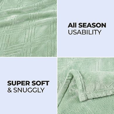 SUPERIOR Alaska Diamond Plush Fleece Ultra-Soft Blanket