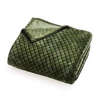 SUPERIOR Alaska Diamond Plush Fleece Ultra-Soft Blanket