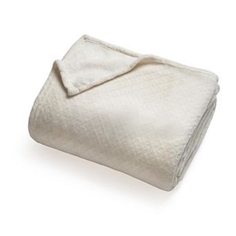 SUPERIOR Alaska Diamond Plush Fleece Ultra-Soft Blanket