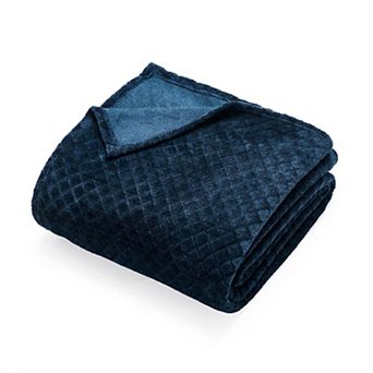 SUPERIOR Alaska Diamond Plush Fleece Ultra-Soft Blanket