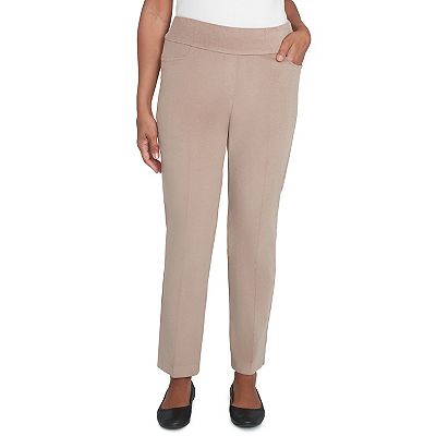 Women s Alfred Dunner Classic Balanced Short Mid Rise Pants
