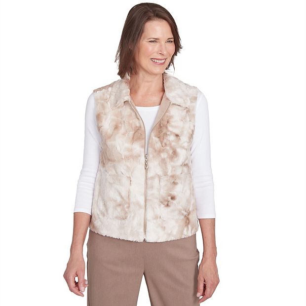Kohls fur vest 2025
