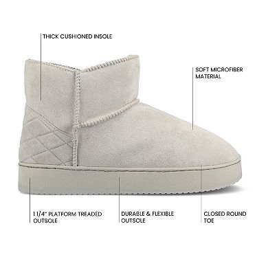 Journee Noa Women's Cushioned Ankle Boot Slippers