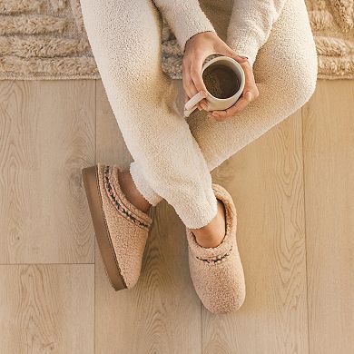 Journee Pallmer Women's Cushioned Clog Sippers