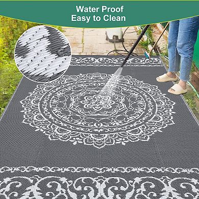 Garvee Outdoor Vintage Floral Plastic and Reversible Patio Rug