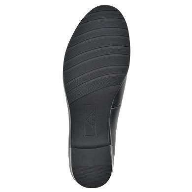 Cliffs by White Mountain Hunton Women’s Shooties