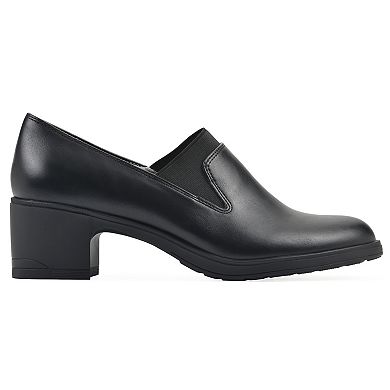 Cliffs by White Mountain Hunton Women’s Shooties