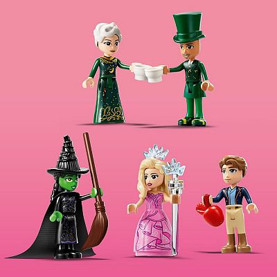 LEGO Wicked Welcome to Emerald City 75684 Building Kit (945 pieces)