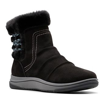 Clarks® Breeze Cozy Women's Winter Boots