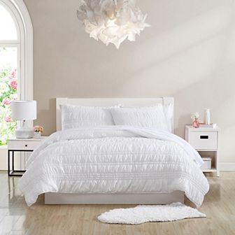 Poppy & Fritz Scrunch Stripe Twin Quilt and Sham Set
