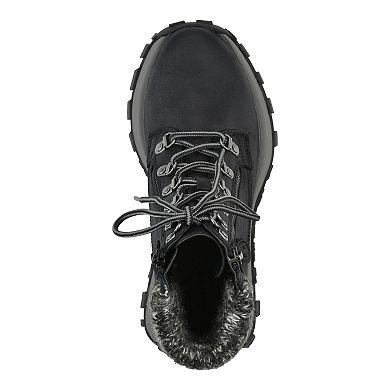 Cliffs by White Mountain Tracking Women's Ankle Boots