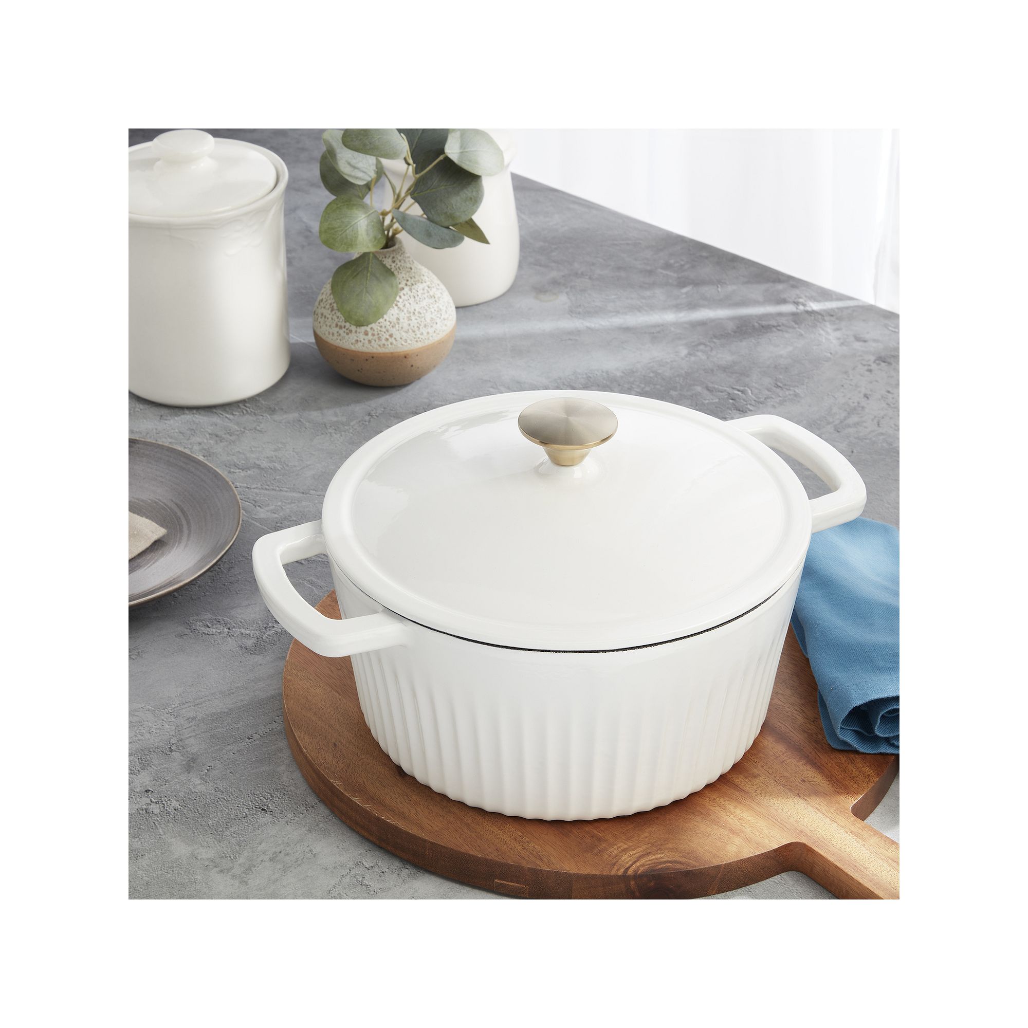 Mingle & Co. 5-qt. Fluted Enameled Cast Iron Dutch Oven, Ivory