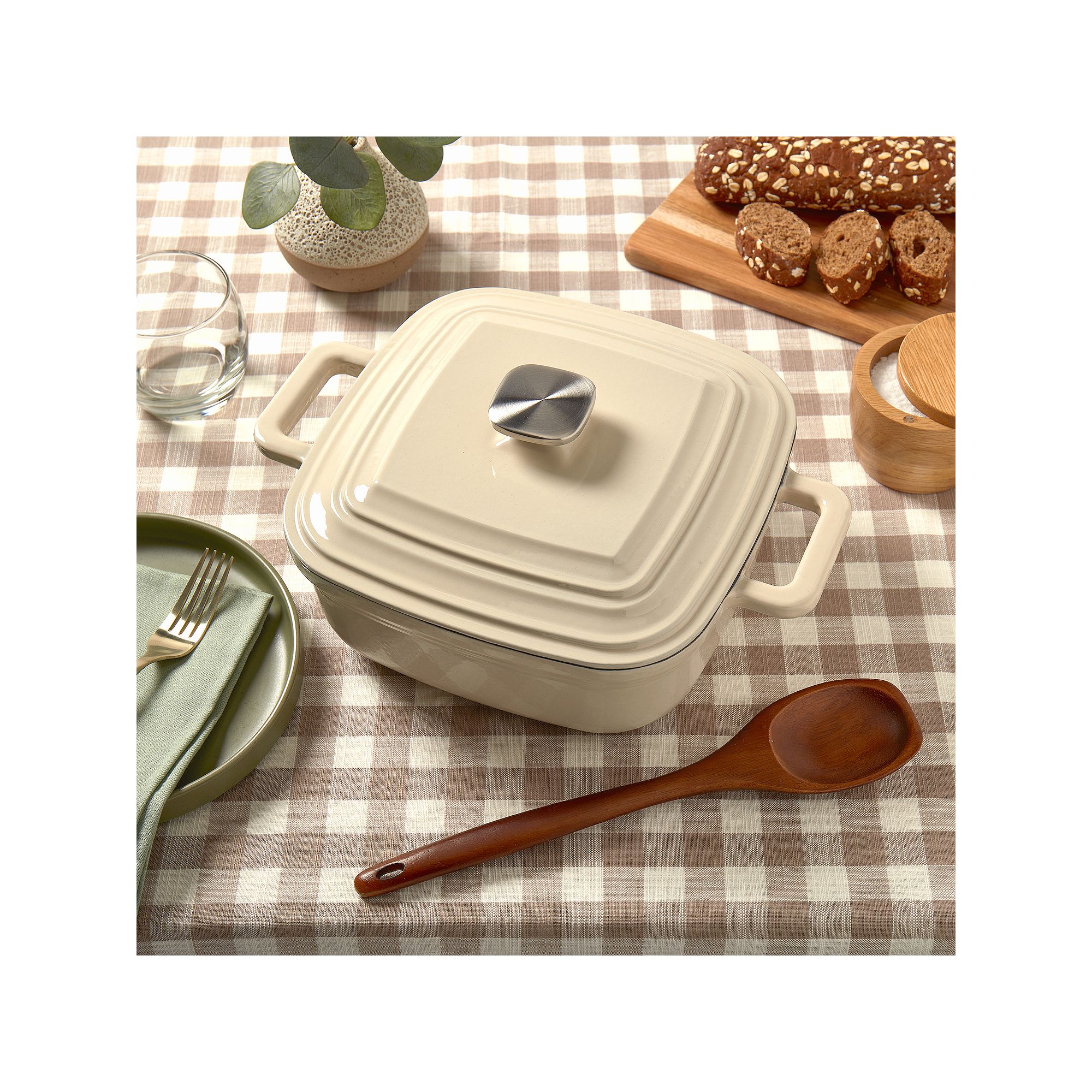 Mingle & Co. 4-qt. Square Enameled Cast Iron Dutch Oven
