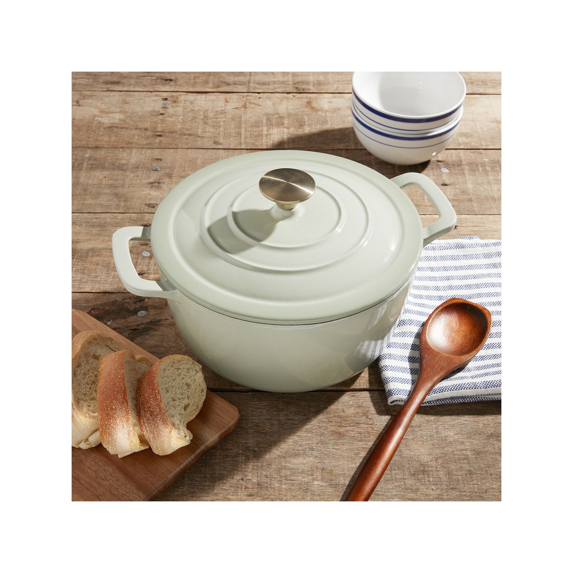 Mingle & Co. 5-qt. Enameled Cast Iron Dutch Oven, Green