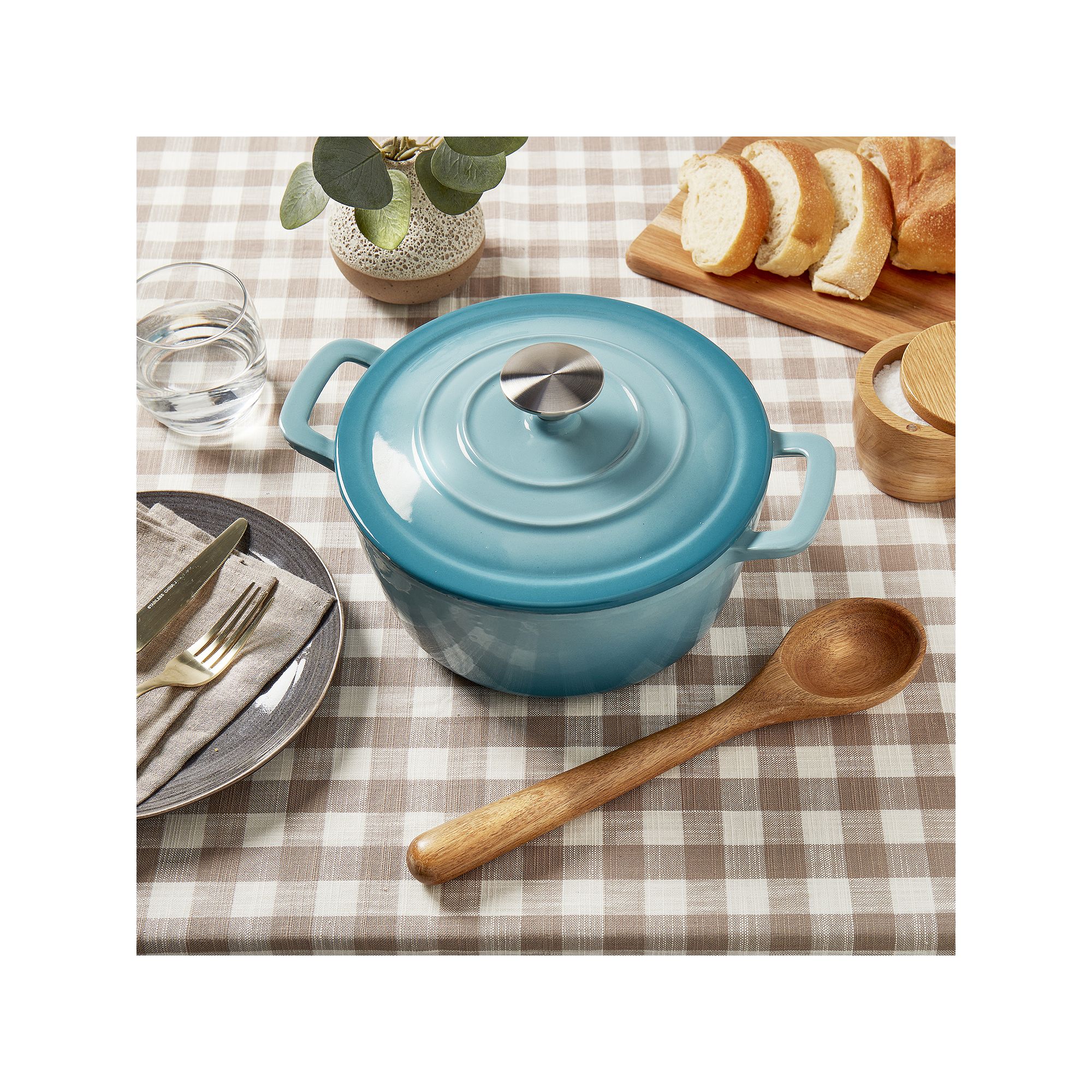 Mingle & Co 3.5-qt. Enameled Cast Iron Dutch Oven, Blue