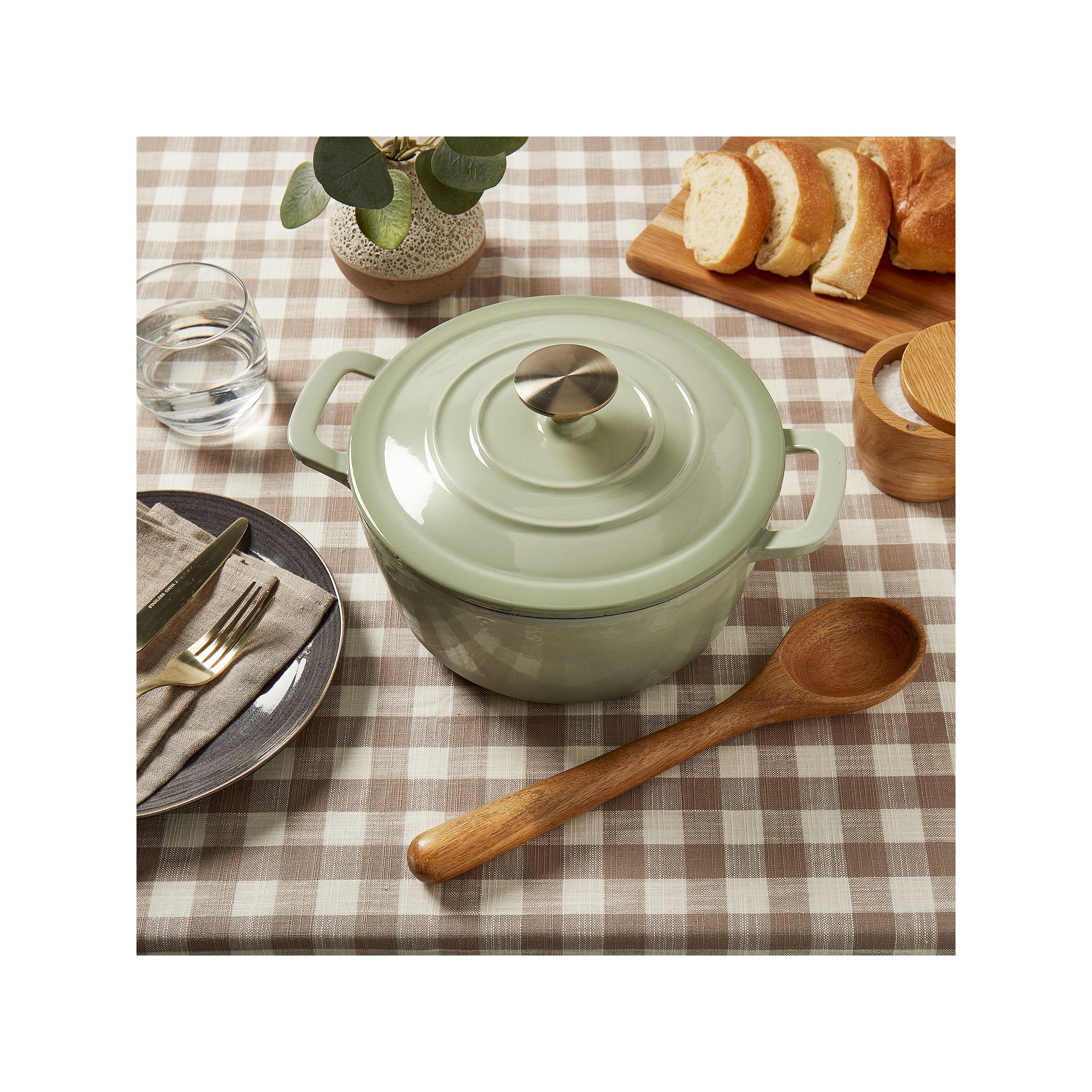 Mingle & Co 3.5-qt. Enameled Cast Iron Dutch Oven, Green