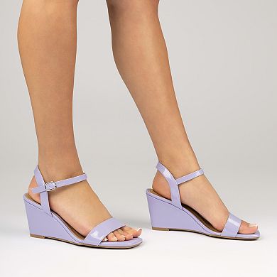Journee Clayr Women's Ankle Strap Wedge Sandals