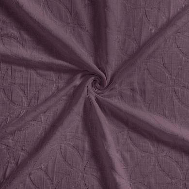 SUPERIOR Serenity Matelasse Weave Jacquard Celtic Circle Bedspread and Sham Set