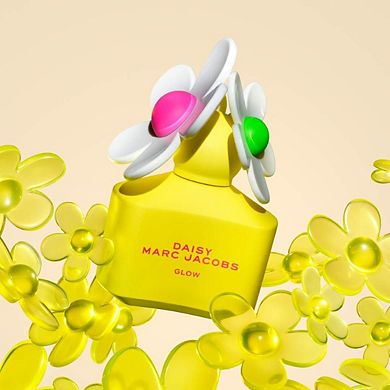 Daisy Glow Eau de Toilette with Strawberry, Marigold & White Woods
