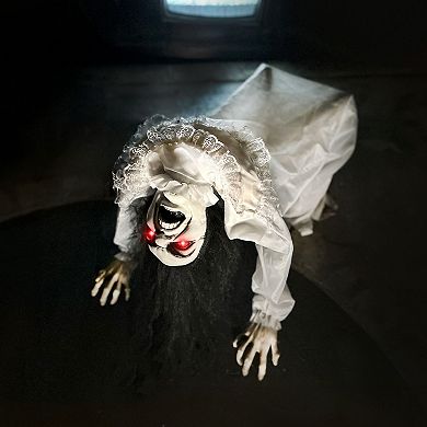 Haunted Hill Lifesize Animatronic Possessed Woman with Lights And Sound