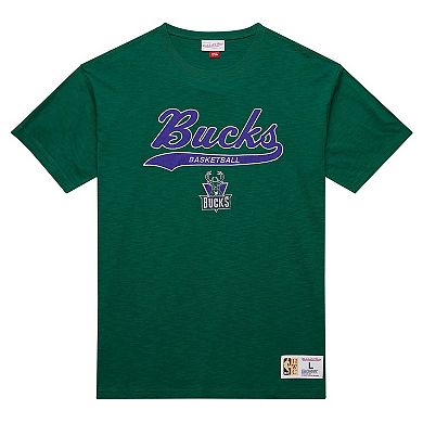 Men's Mitchell & Ness Green Milwaukee Bucks Hardwood Classics Felt Applique Slub T-Shirt