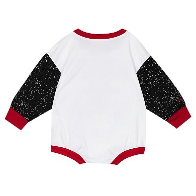 Infant Mitchell & Ness White Chicago Bulls Hardwood Classics Posterboard Oversize Long Sleeve Bodysuit