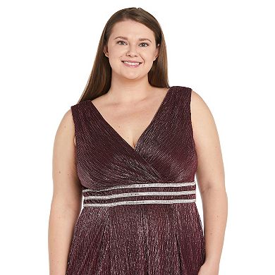 Plus Size R&M Richards Long Crinkle Pleated Sleeveless Dress