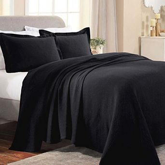 SUPERIOR Cotton Fleur De Lis All-Season Bedspread Set with Shams