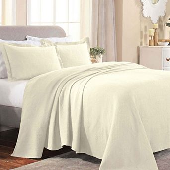 SUPERIOR Cotton Fleur De Lis All-Season Bedspread Set with Shams