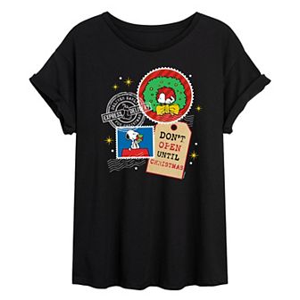 Juniors' Peanuts Snoopy Don't Open Until Christmas Oversized Tee
