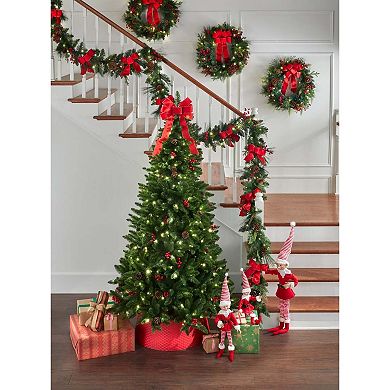 Brylanehome 9' Pre-lit Holiday Classic Garland