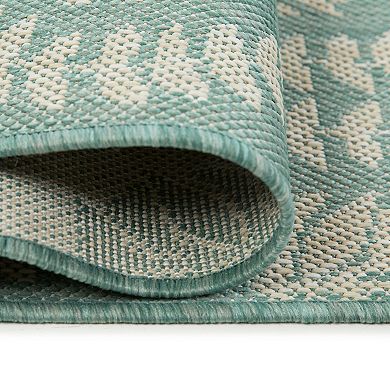 Sonoma Goods For Life® Floral Ogee Indoor/Outdoor Area Rug