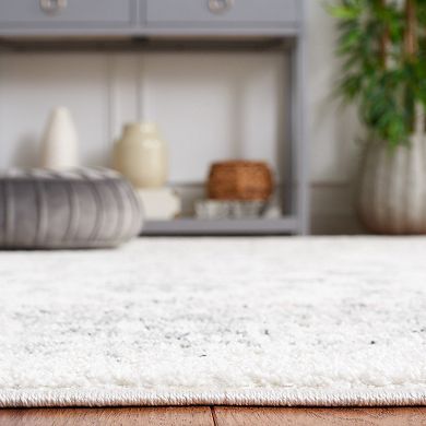Safavieh Layla Zoe Rug