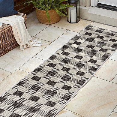Cyrus Modern Geometric Tile Pattern Indoor/outdoor Runner Rug