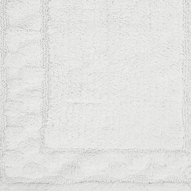 Splendid Soft Plush Cotton Bath Rug Sculptured Border Design And Non-Slip