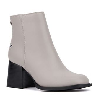 Olivia Miller Star Women's Ankle Boots