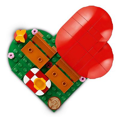 LEGO Hedgehog Picnic Date Animal Building Toy Set 40711 (166 Pieces)