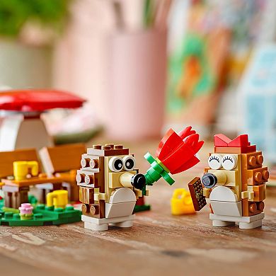 LEGO Hedgehog Picnic Date Animal Building Toy Set 40711 (166 Pieces)