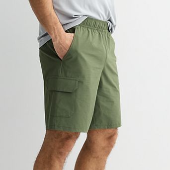 Men's Tek Gear® Lightweight 9 in Woven Cargo Shorts