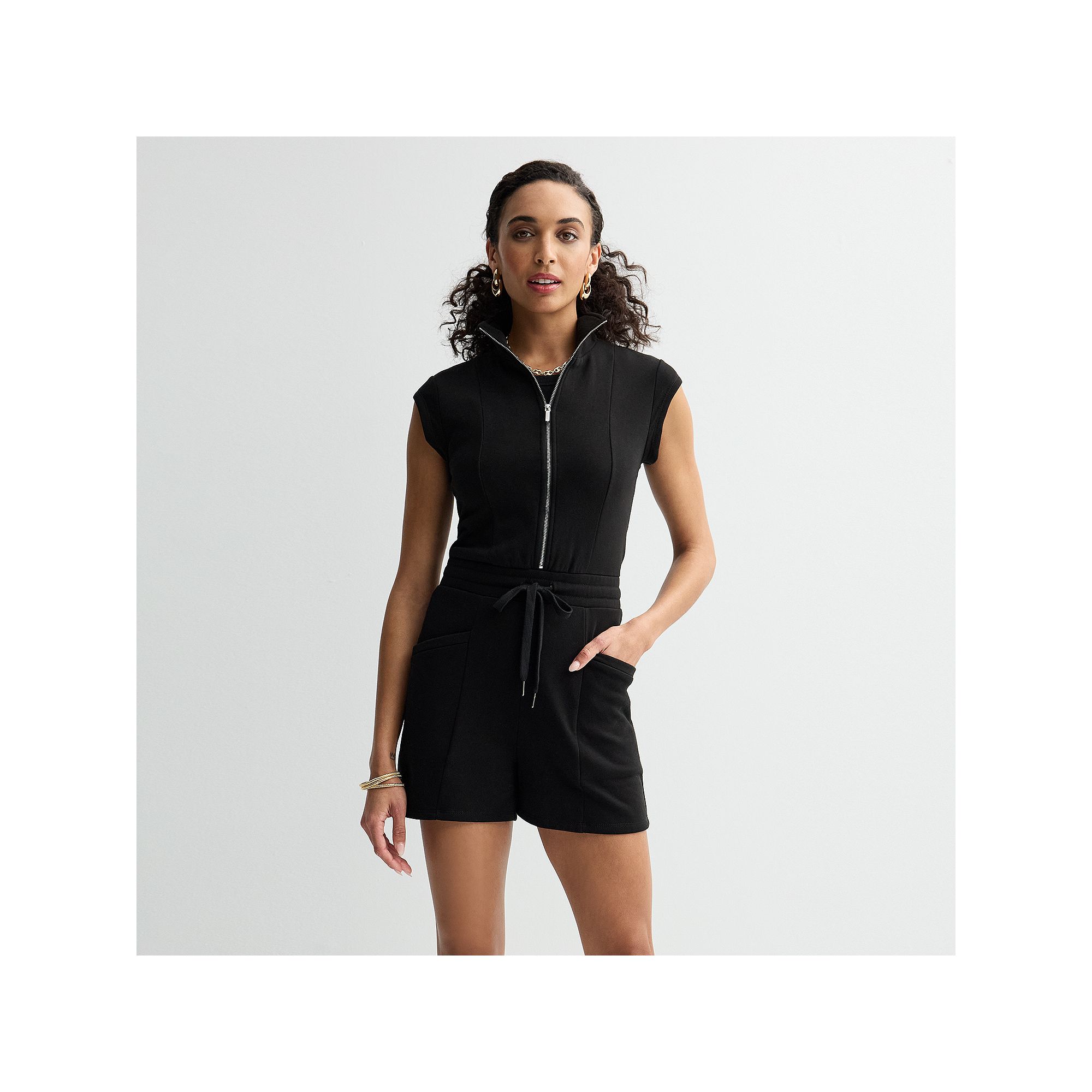 Womens bebe Open Collar Zip-Up Romper, Size: Small, Black