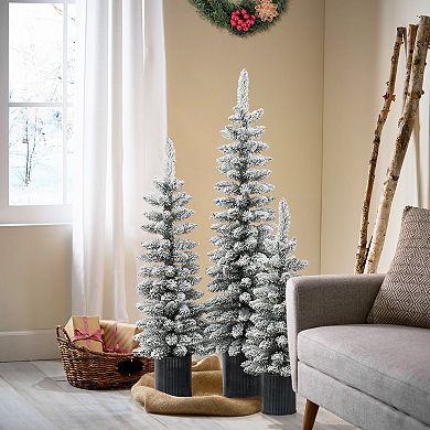 LuxenHome Set Of 3 Snow-flocked Christmas Trees With Metal Pots
