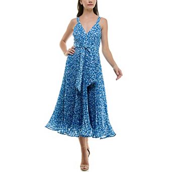 Women's Taylor Sleeveless Pleated V-Neck Fit & Flare Midi Dress