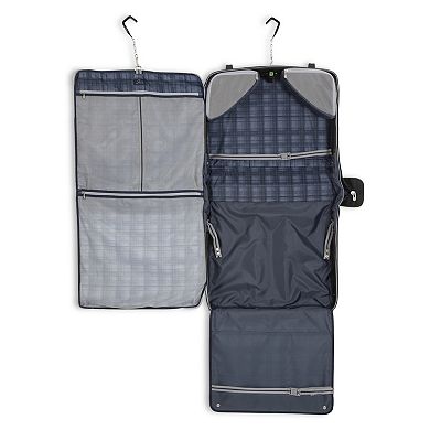 Skyway Sigma 7 42-Inch Rolling Garment Bag