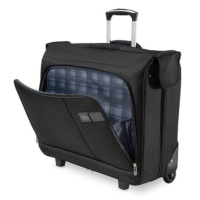 Skyway Sigma 7 42-Inch Rolling Garment Bag