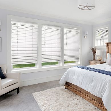 Chicology Cordless Faux Wood Blinds