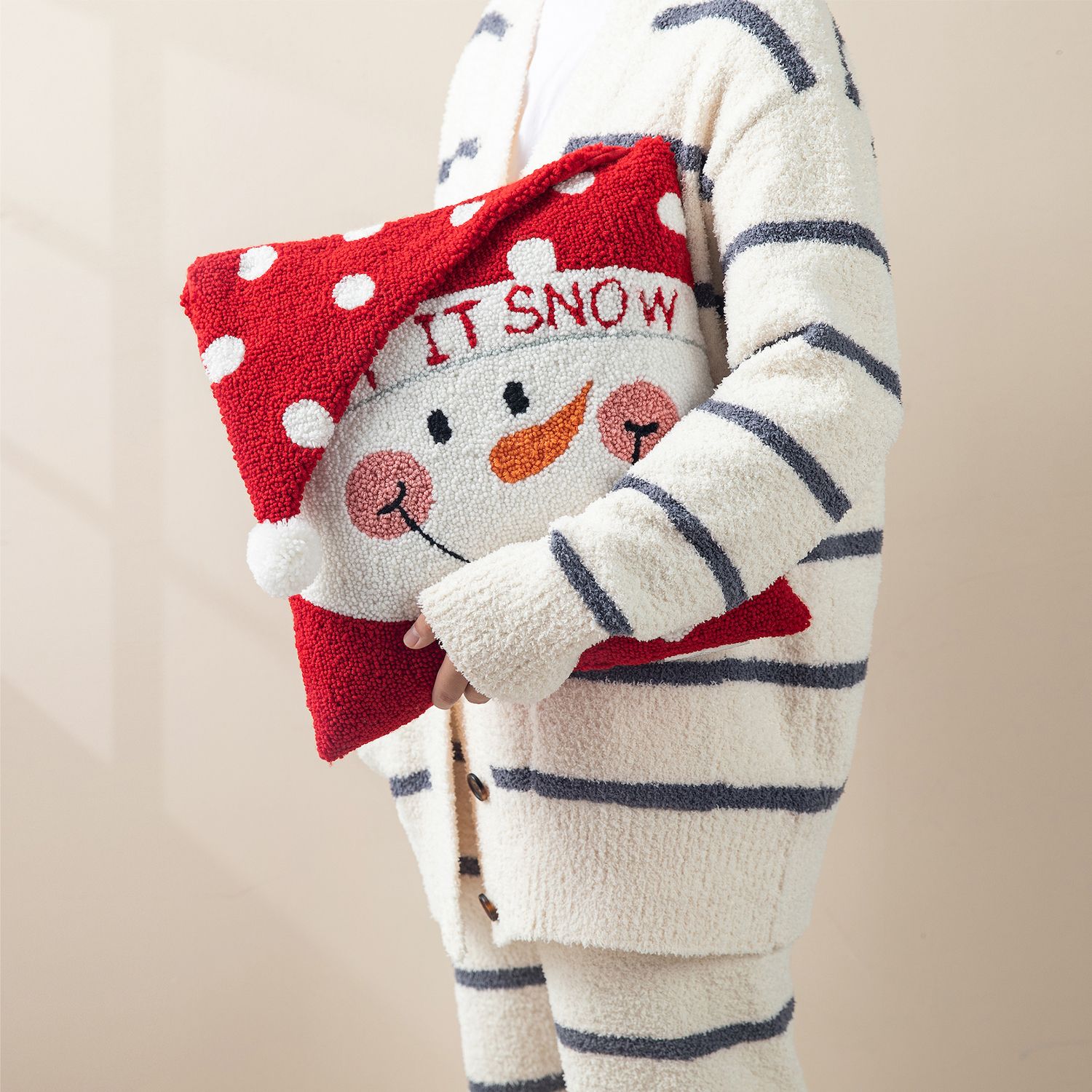 Glitzhome Hooked Pillow - Thumbnail 3