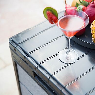 Keter Denali 30 Gallon Deck Box